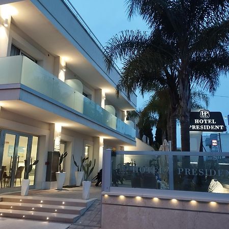 Hotel Presidente Порто-Чезарео Екстер'єр фото